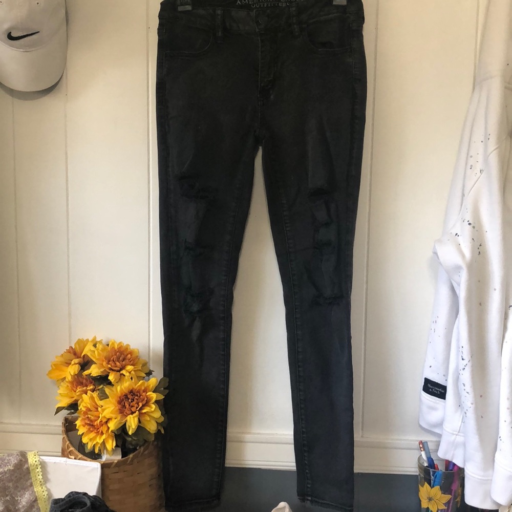 American Eagle Black ripped jeans